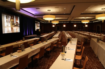 auditorium at the intercontinental milwaukee