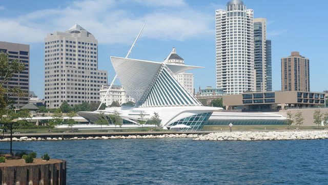 skyline for milwaukee, wisconsin