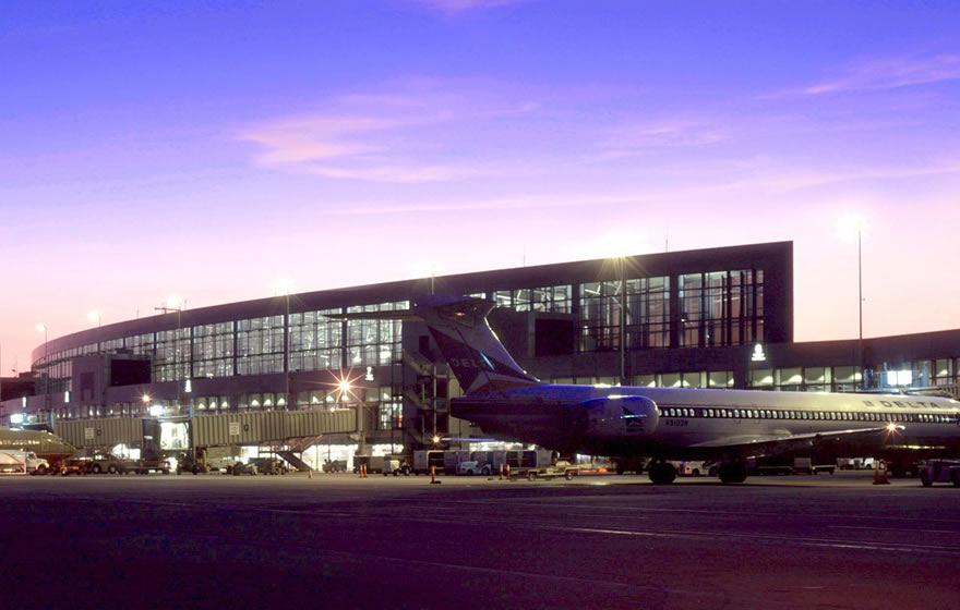Baltimore Washington International Airport (BWI) Baltimore Washington International Airport (BWI)