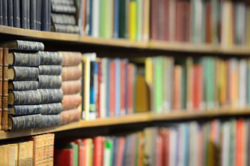 Library of books for webinar library