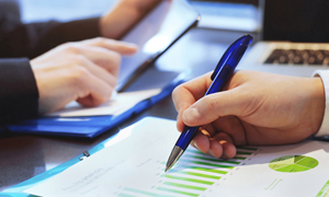 Exploring EHS and Sustainability Management Structures & Staffing